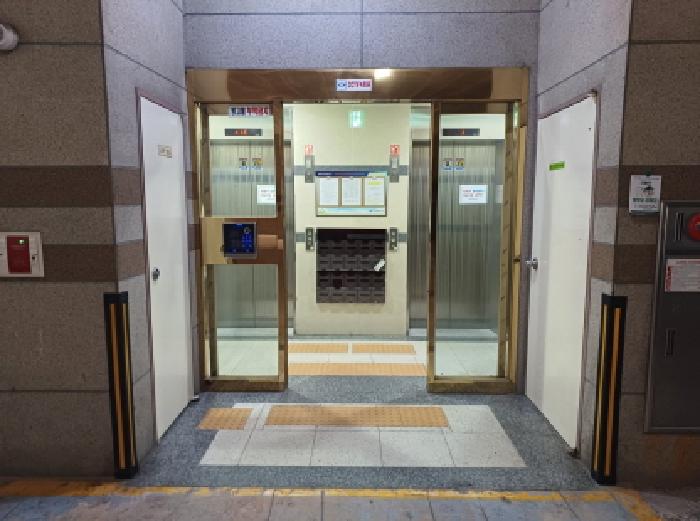 2025타경33677 사진
